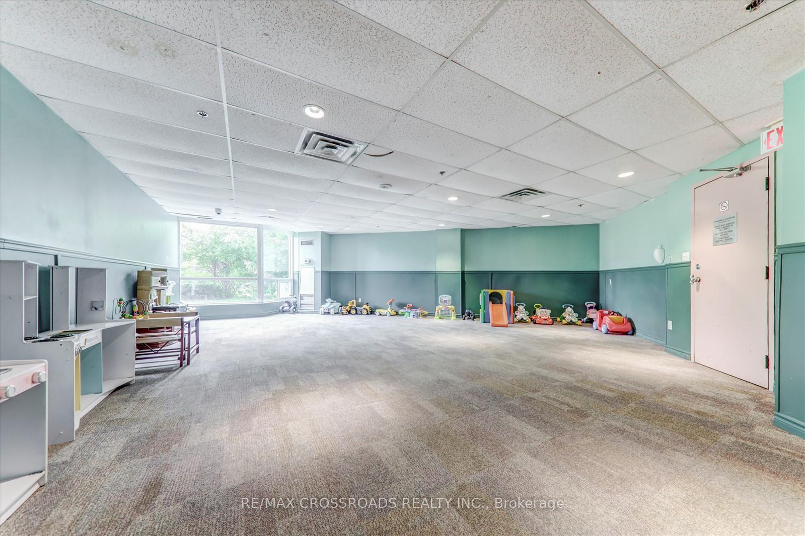 2 Bedrooms Condo at 1 Rowntree, Toronto For sale