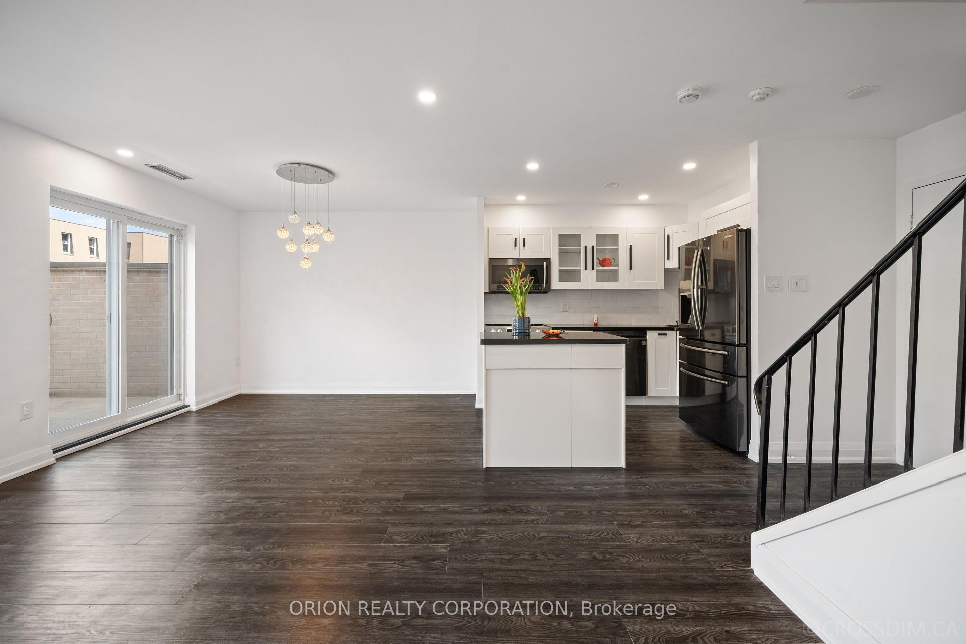4 Bedrooms Condo at 165 Cherokee, Toronto For sale