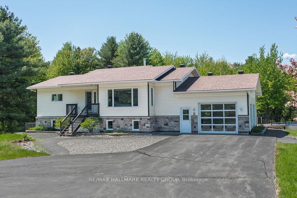 1720 Des Pins Road, TheNation, ON K0A 2M0