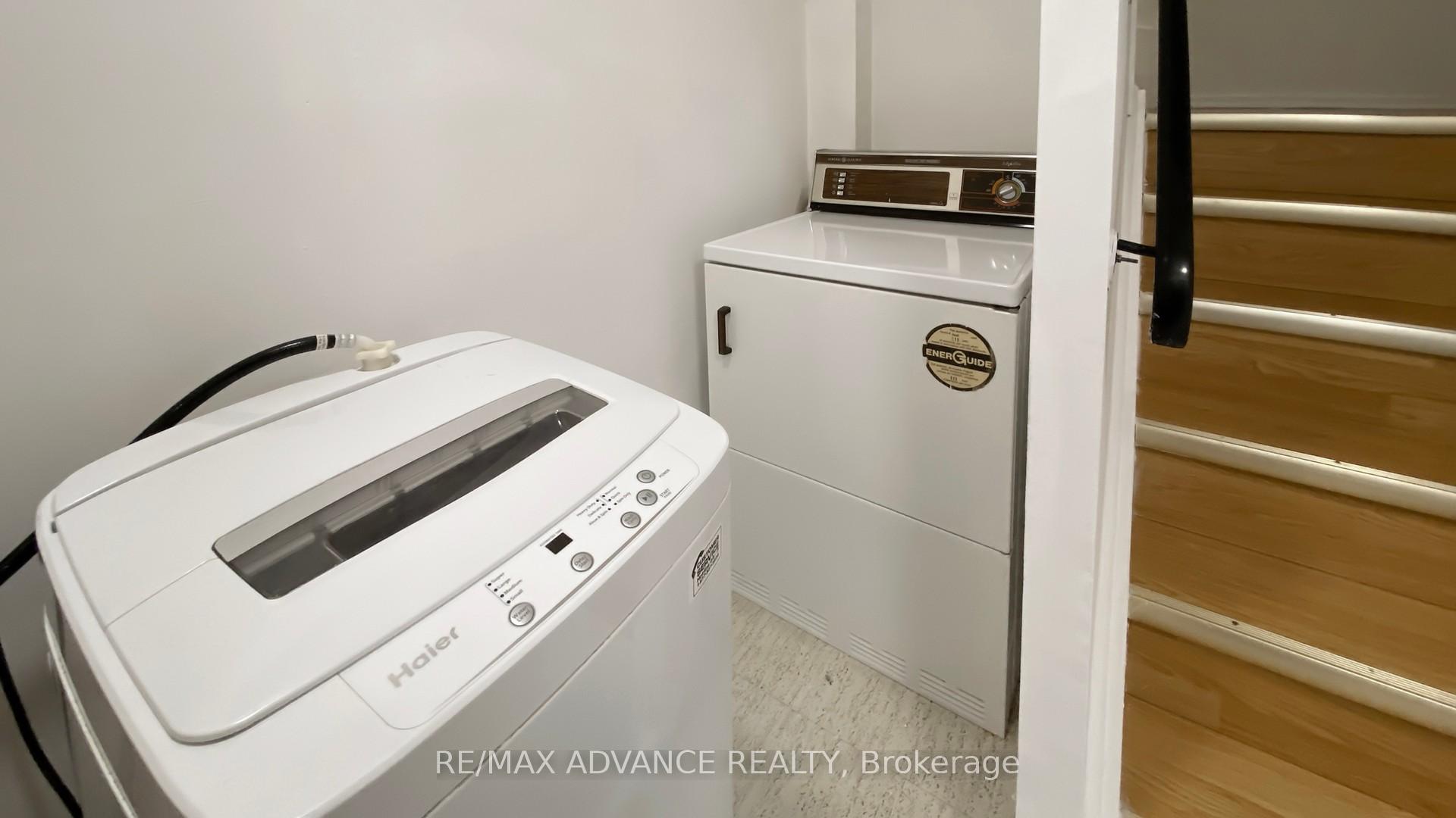 4 Bedrooms Condo at 165 Cherokee, Toronto For sale