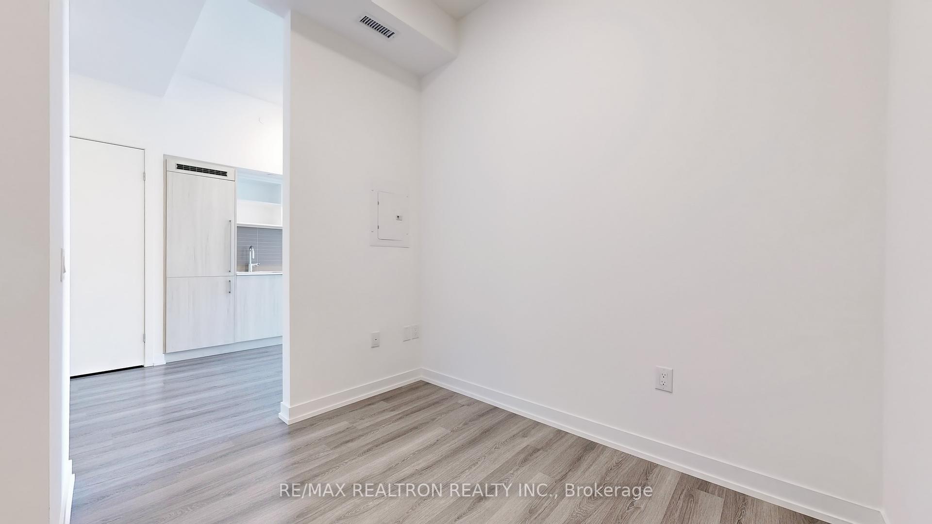 2 Bedrooms Condo at 138 Downes, Toronto For sale