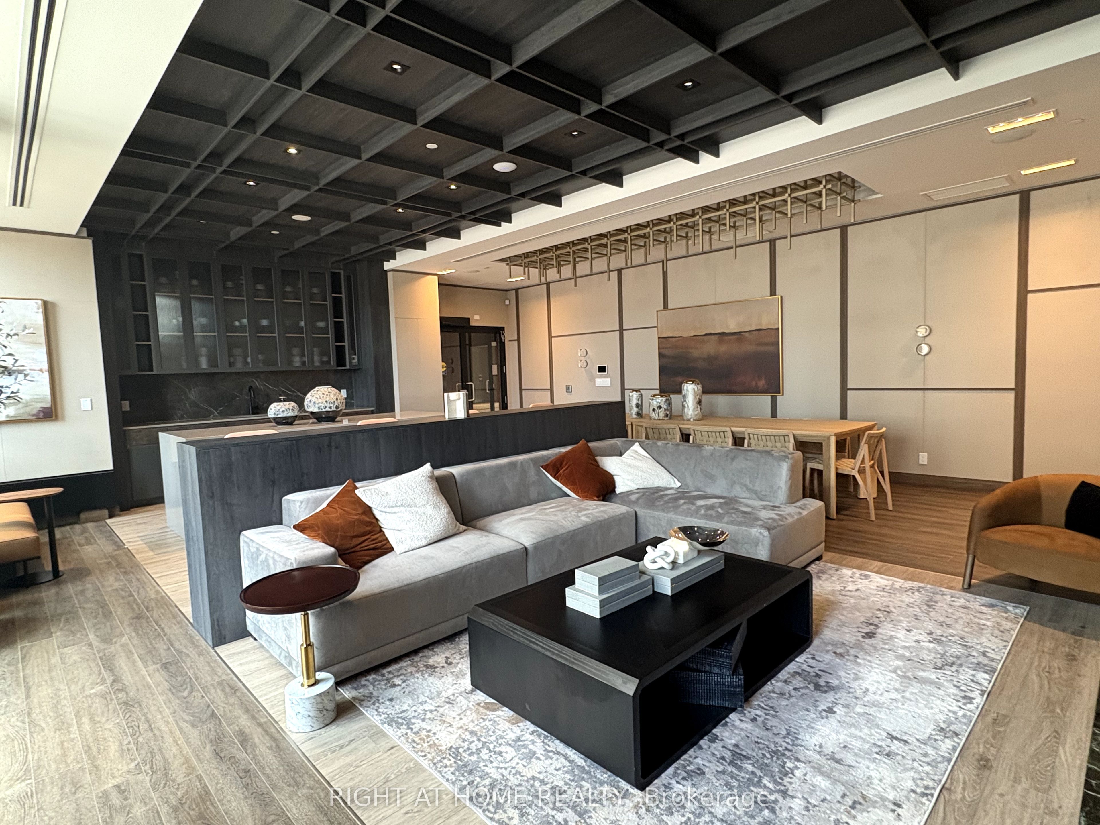2501 Saw Whet Boulevard S, #648