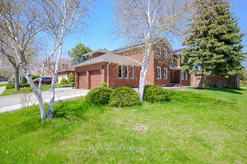 2728 Guilford