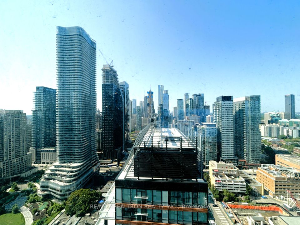 501 Yonge