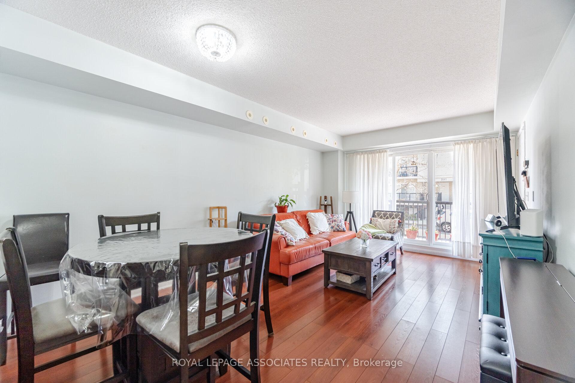 3 Bedrooms Condo at 3043 Finch, Toronto For sale