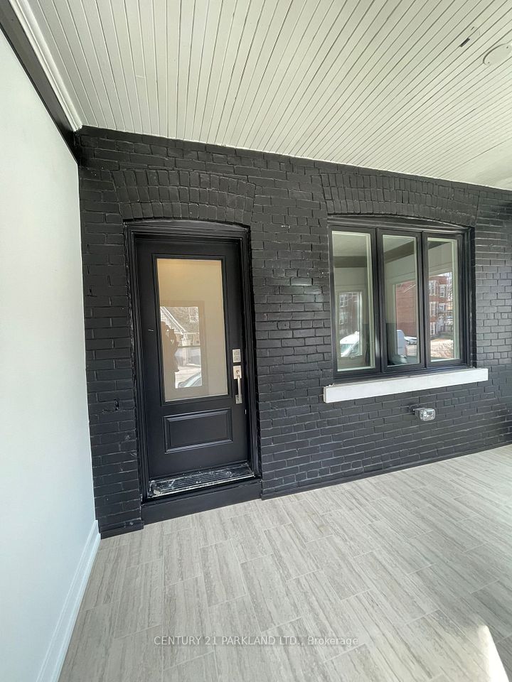 #Second Floor - 1840 Gerrard Street, Toronto, ON M4L 2B4
