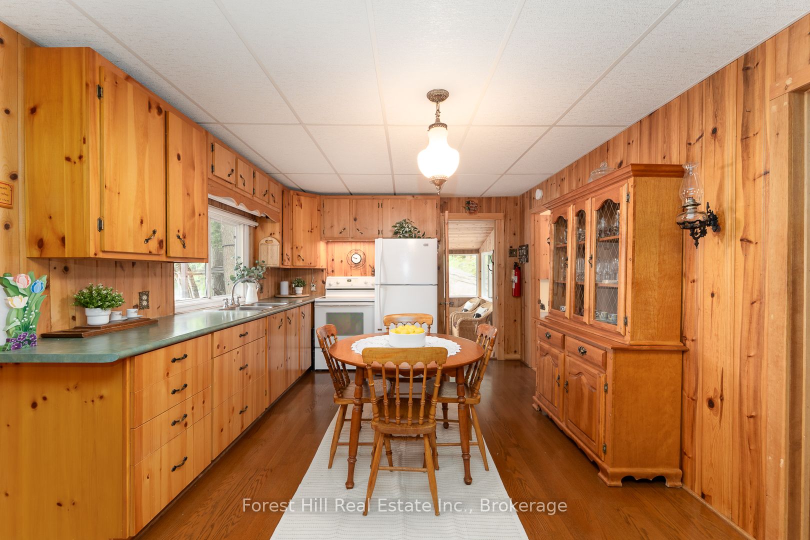 1147 Tock Lane