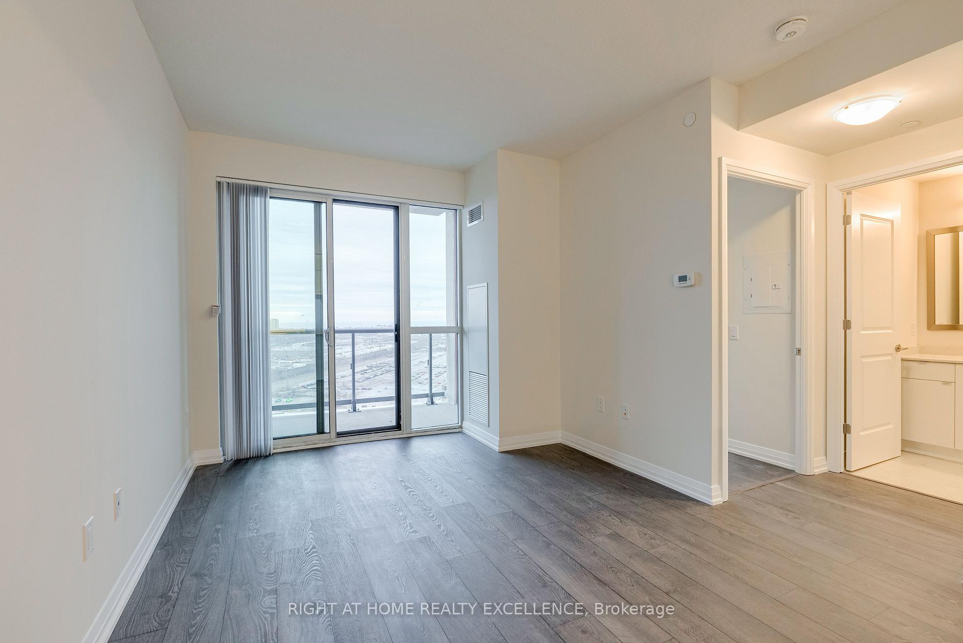 2 Bedrooms Condo at 50 Thomas Riley, Toronto For sale