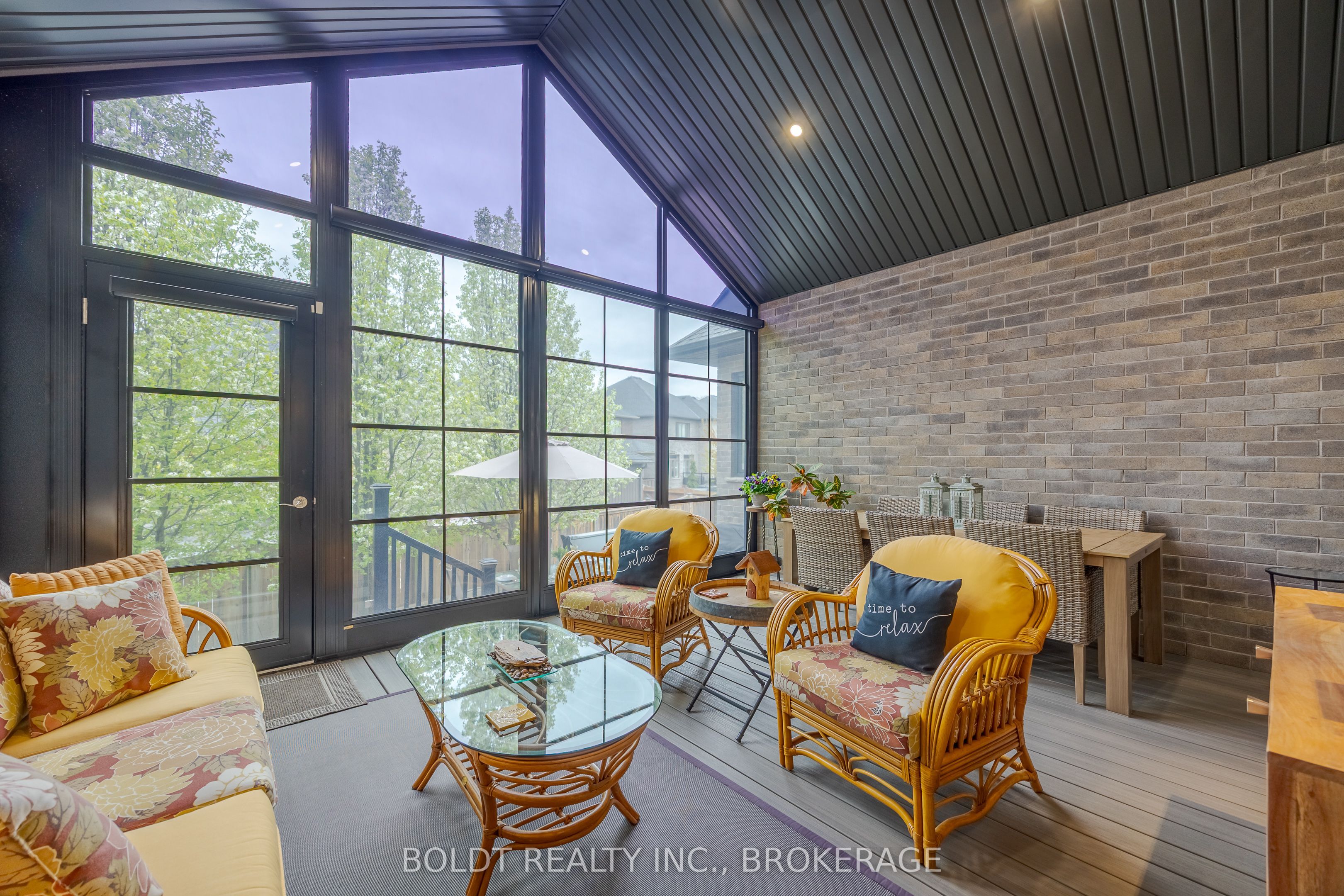 22 Joyce Crescent