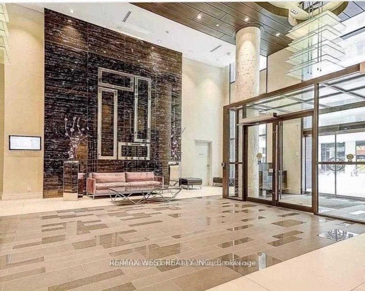 #SW417 - 9191 Yonge Street, Richmond Hill, ON L4C 1E2