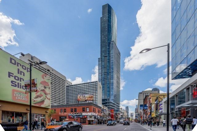 386 Yonge