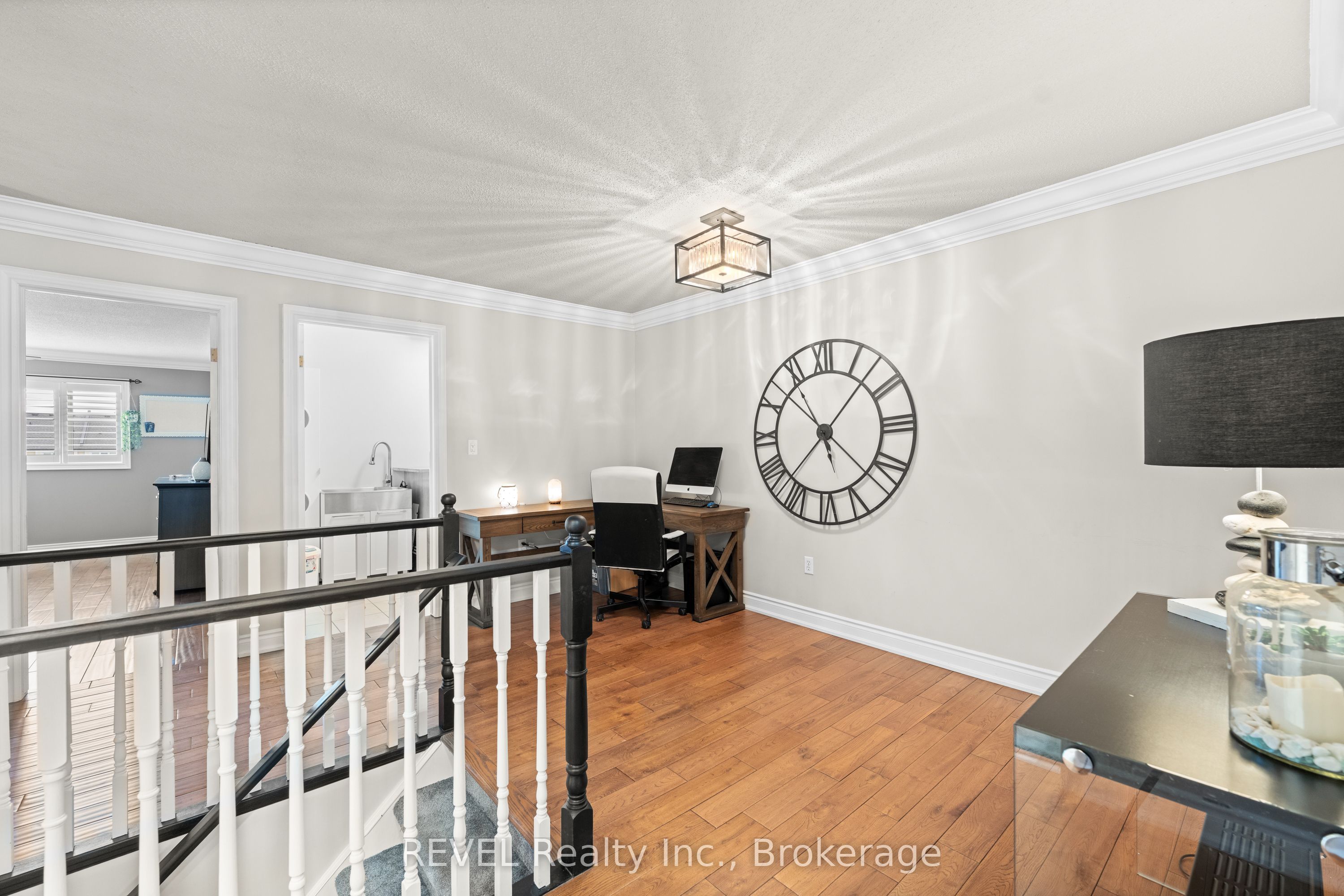 #20 - 31 Sunvale Place, Hamilton, ON L8E 4Z6