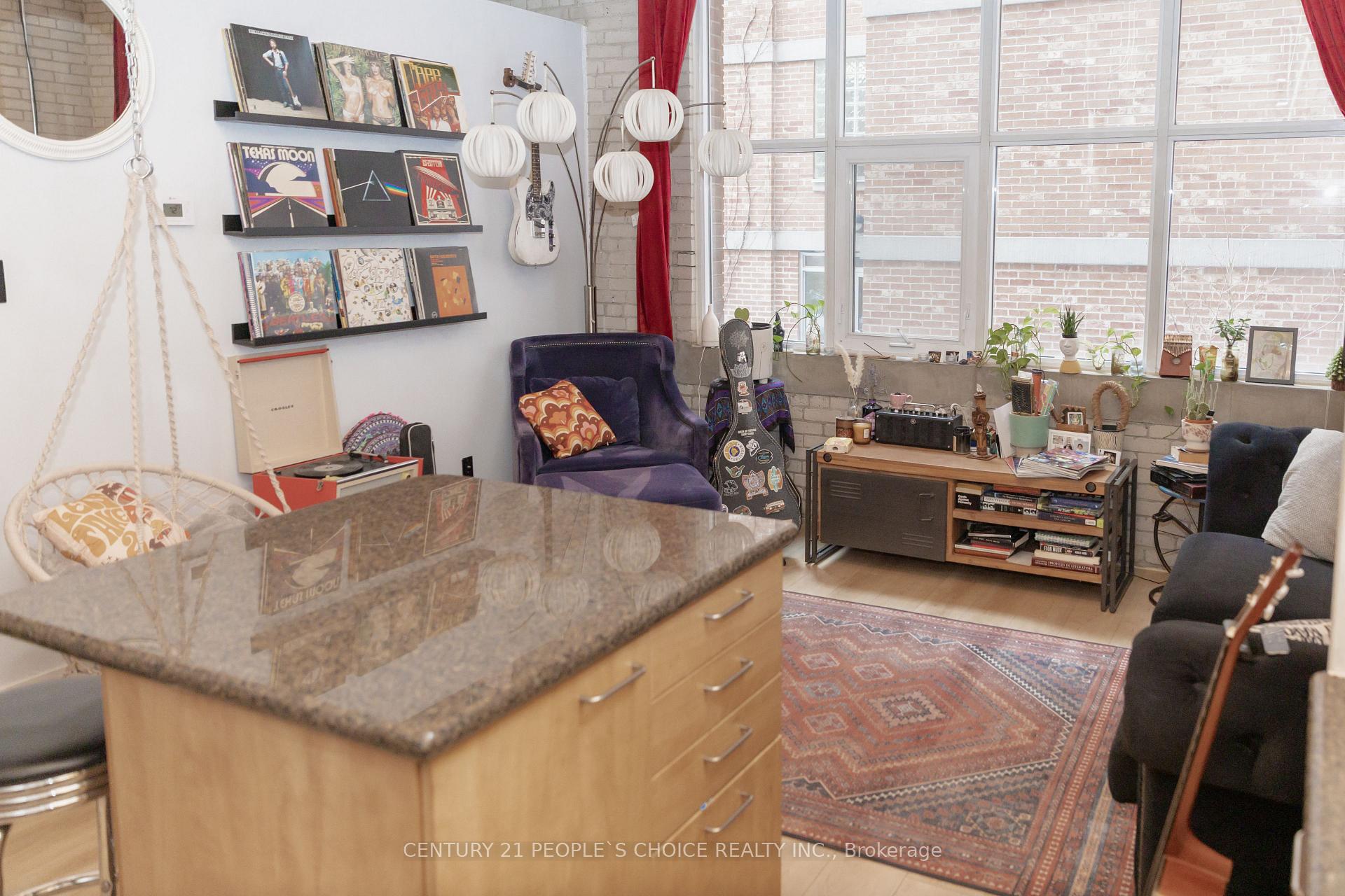 1 Bedroom Condo at 955 Queen,  Toronto For sale