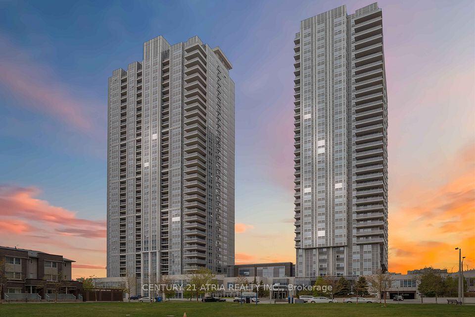 275 Village Green