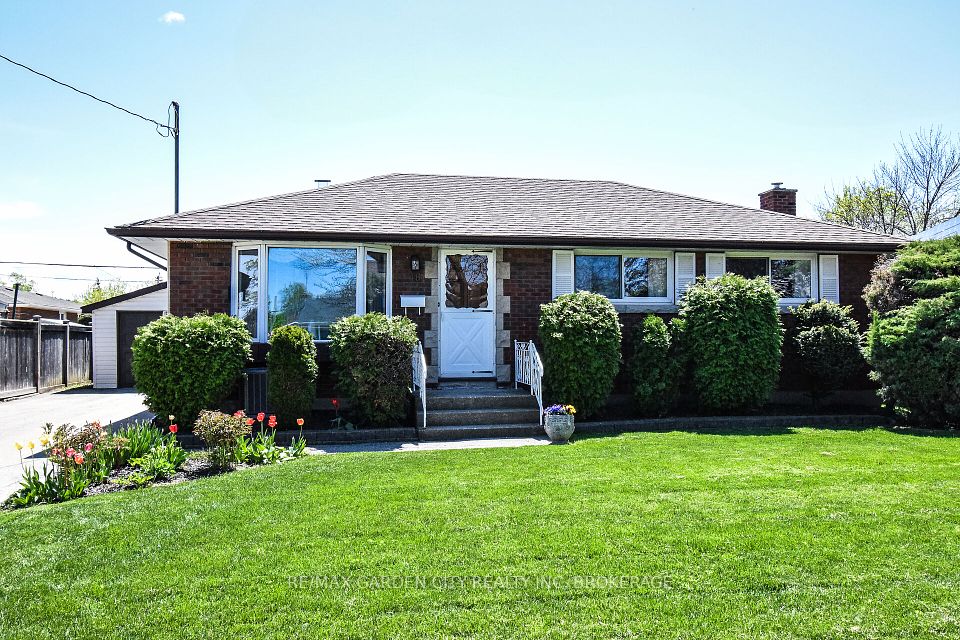 18 Ridgeview
