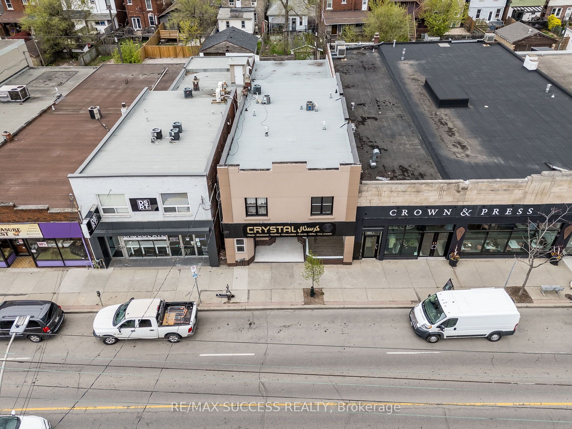 299 Ottawa Street N