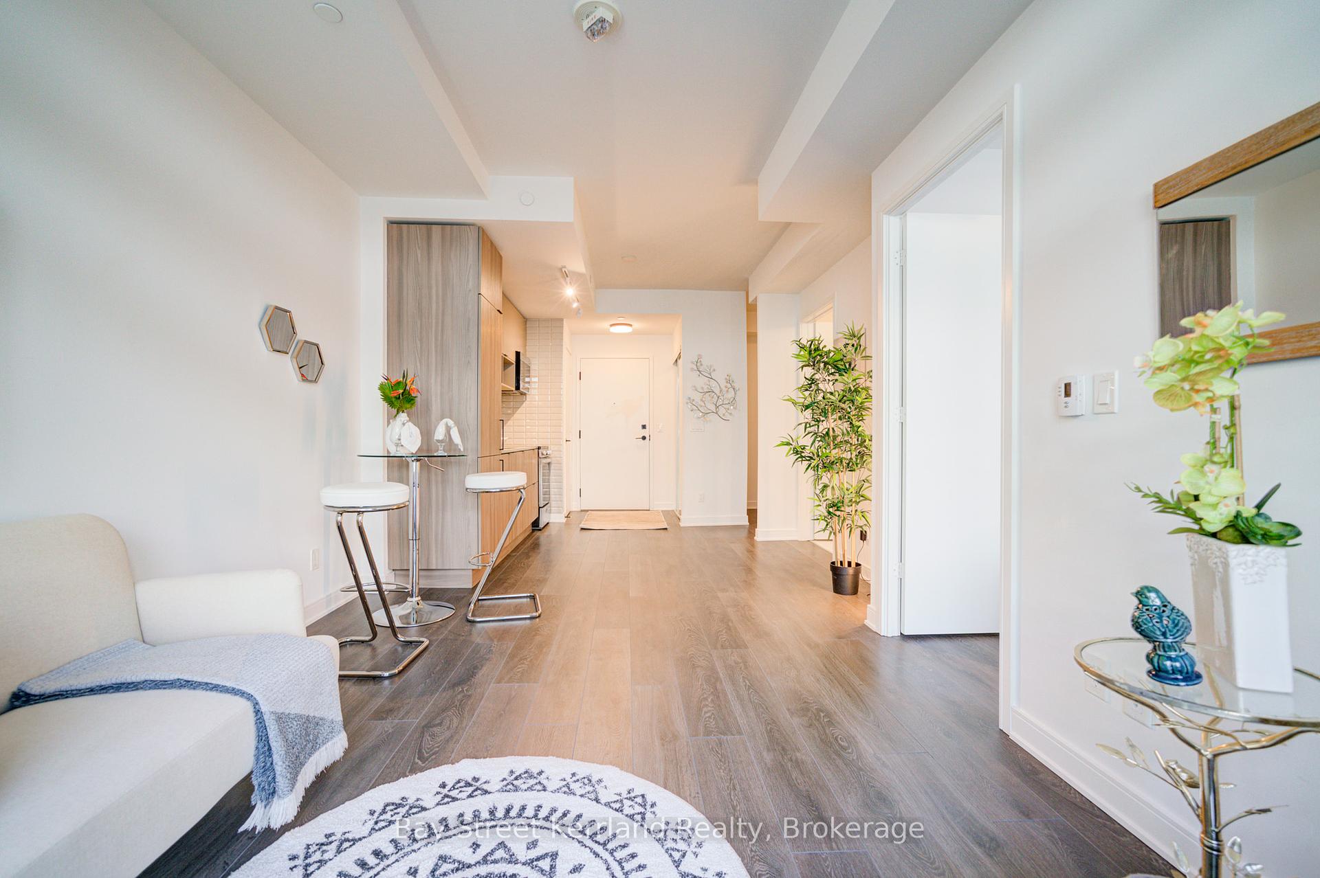 2 Bedrooms Condo at 35 Rolling Mills,  Toronto For sale