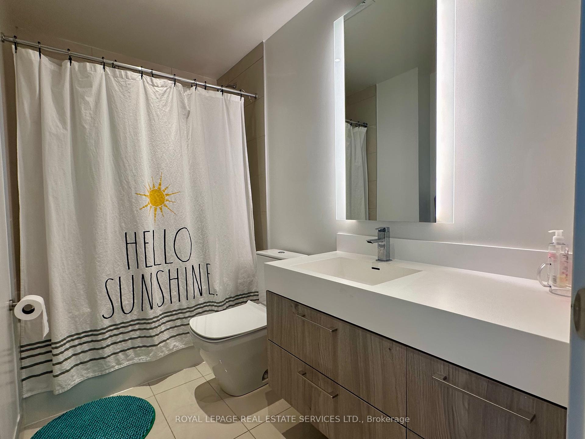 2 Bedrooms Condo at 1 Yorkville, Toronto For sale