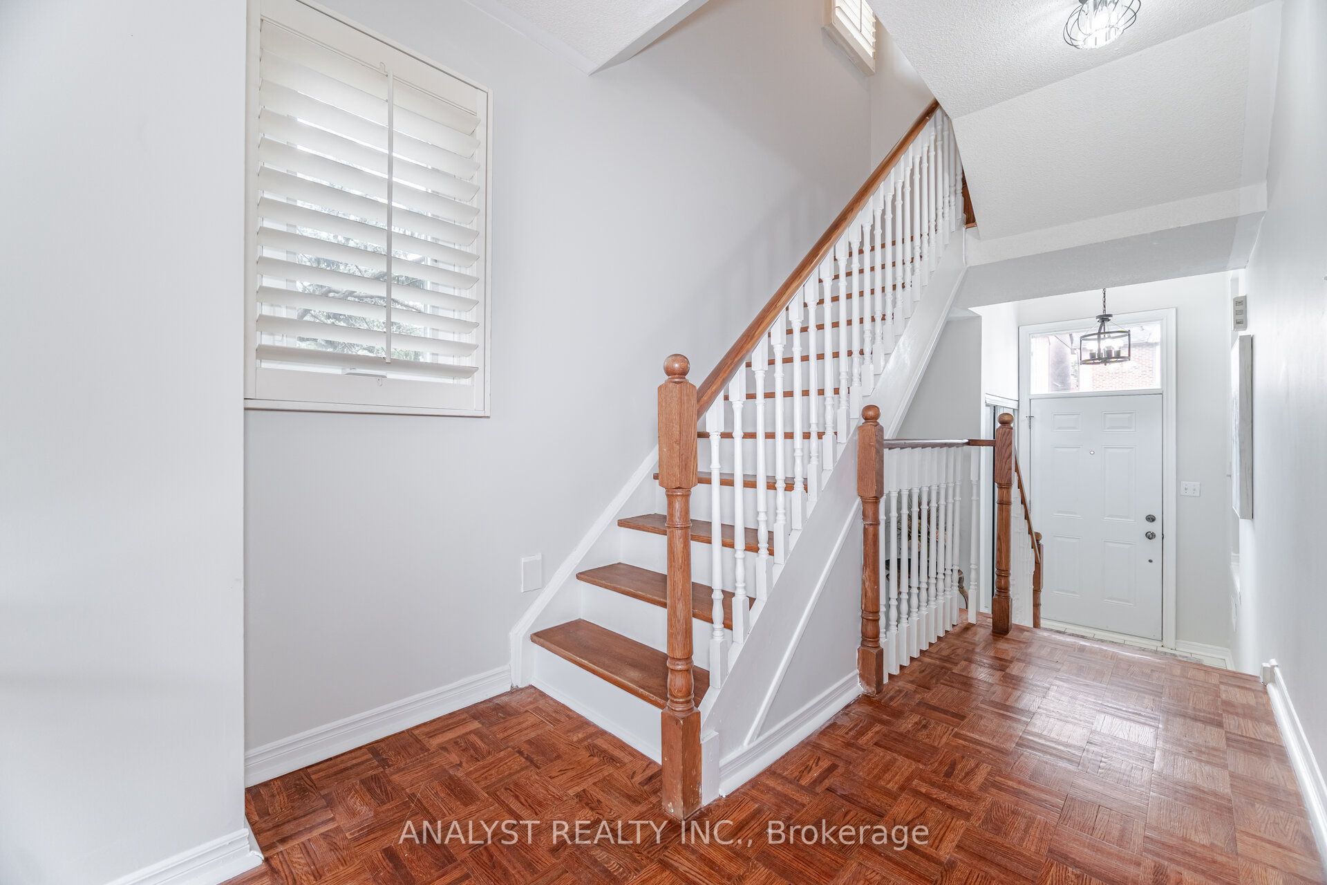 219 Woodbridge Avenue, #1