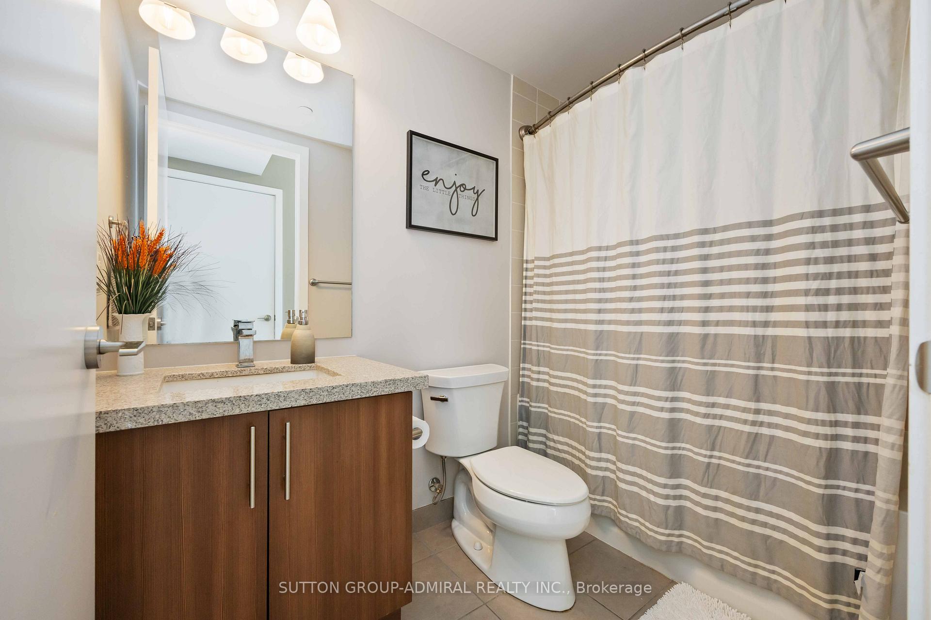 2 Bedrooms Condo at 16 MCADAM, Toronto For sale