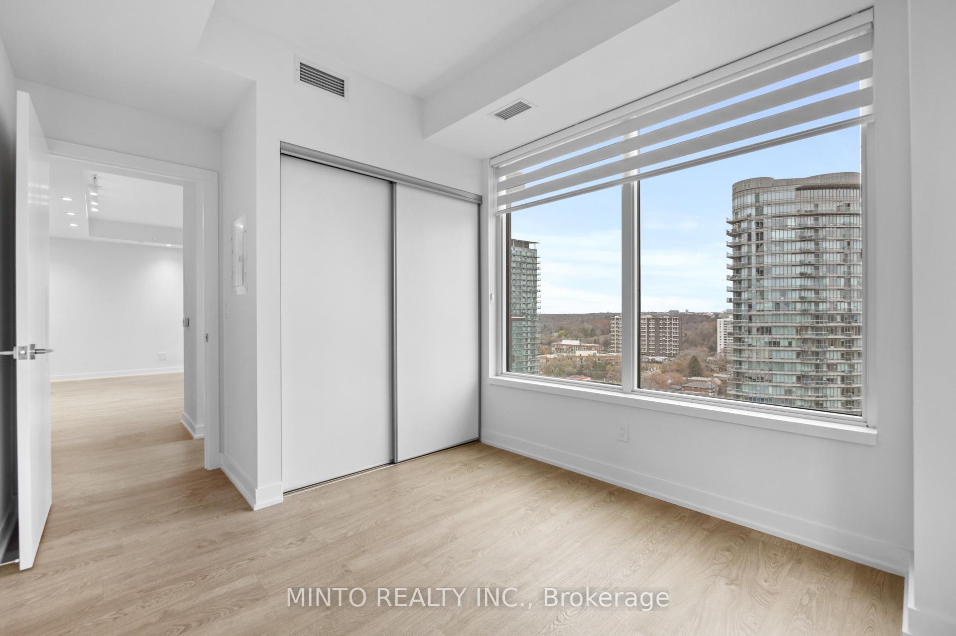 2 Bedrooms Condo at 1928 Lakeshore,  Toronto For sale