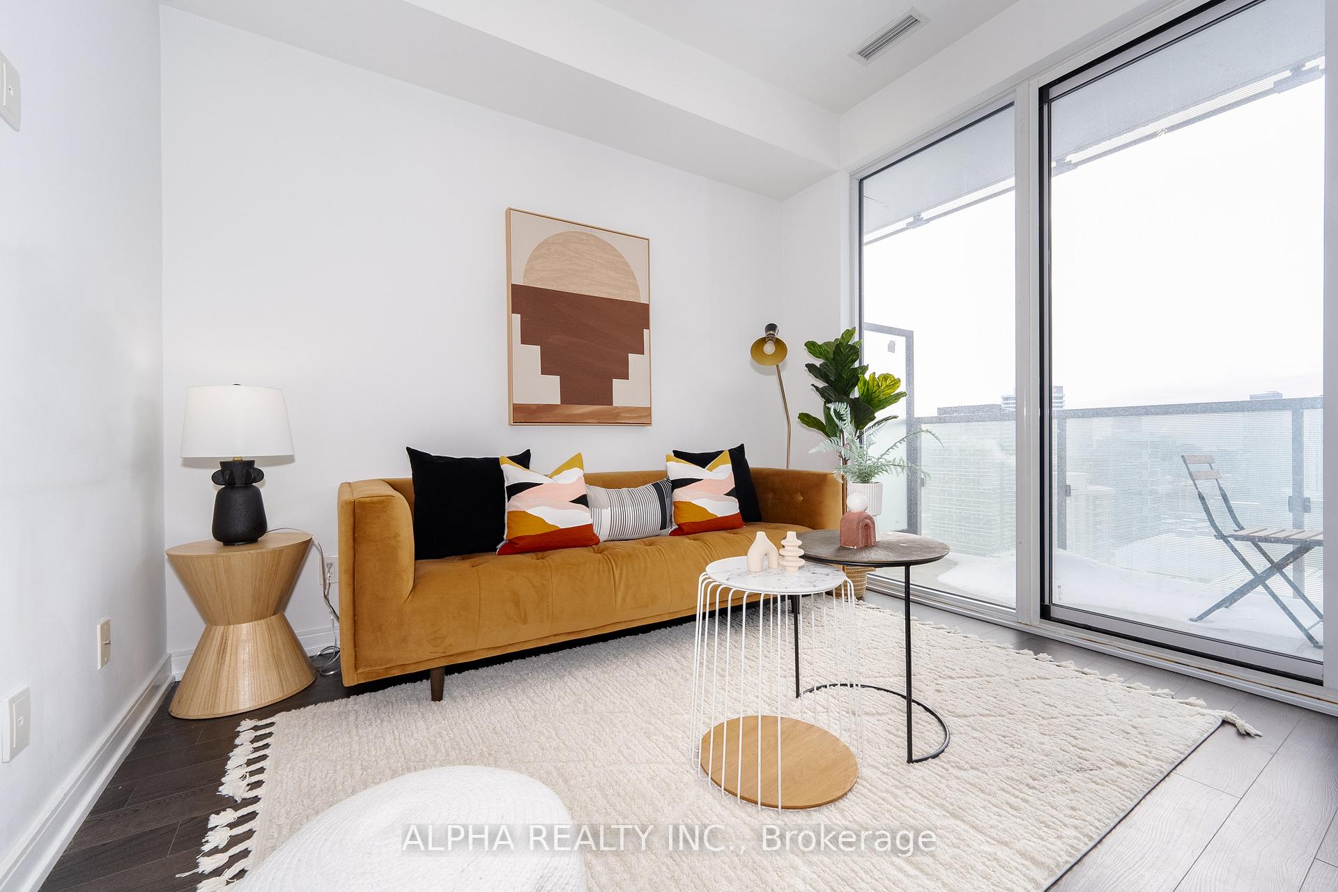 1 Bedroom Condo at 28 Wellesley,  Toronto For sale