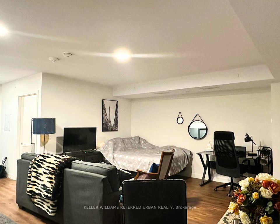 #211 - 325 University Avenue, Cobourg, ON K9A 3S9