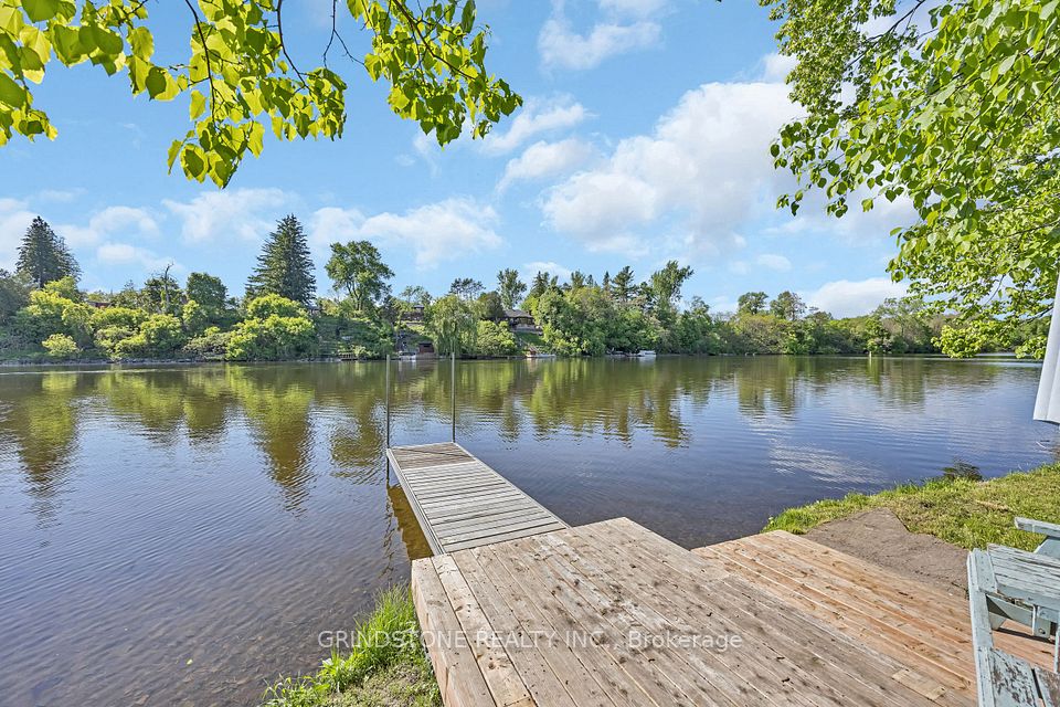 4120 Riverside