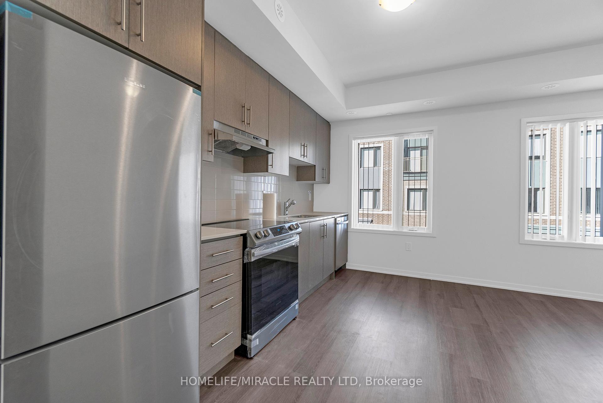 2 Bedrooms Condo at 5 William Jackson, Toronto For sale