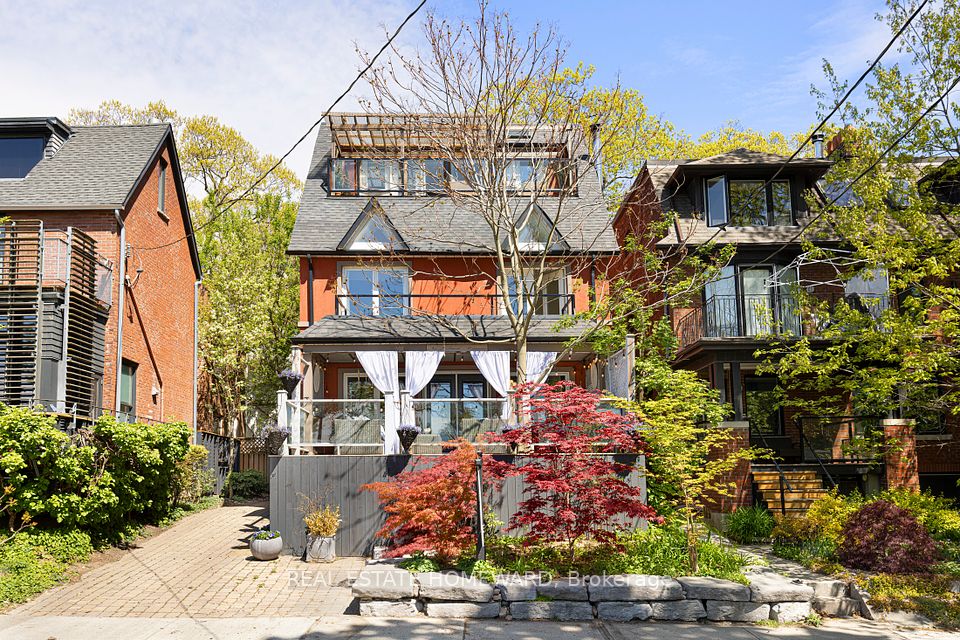 2 Park Avenue, Toronto, ON M4E 1B6