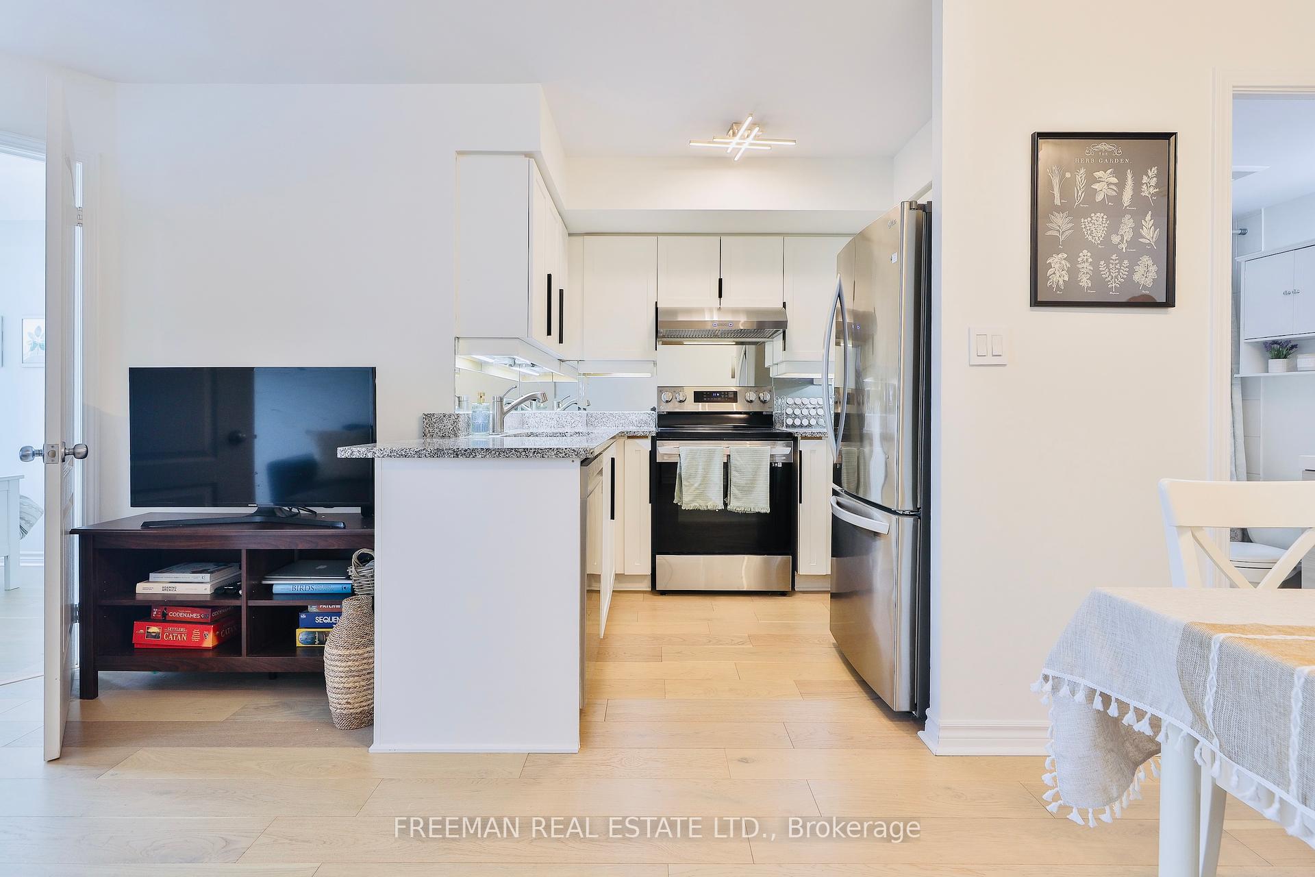 1 Bedroom Condo at 3 Rean Dr, Toronto For sale
