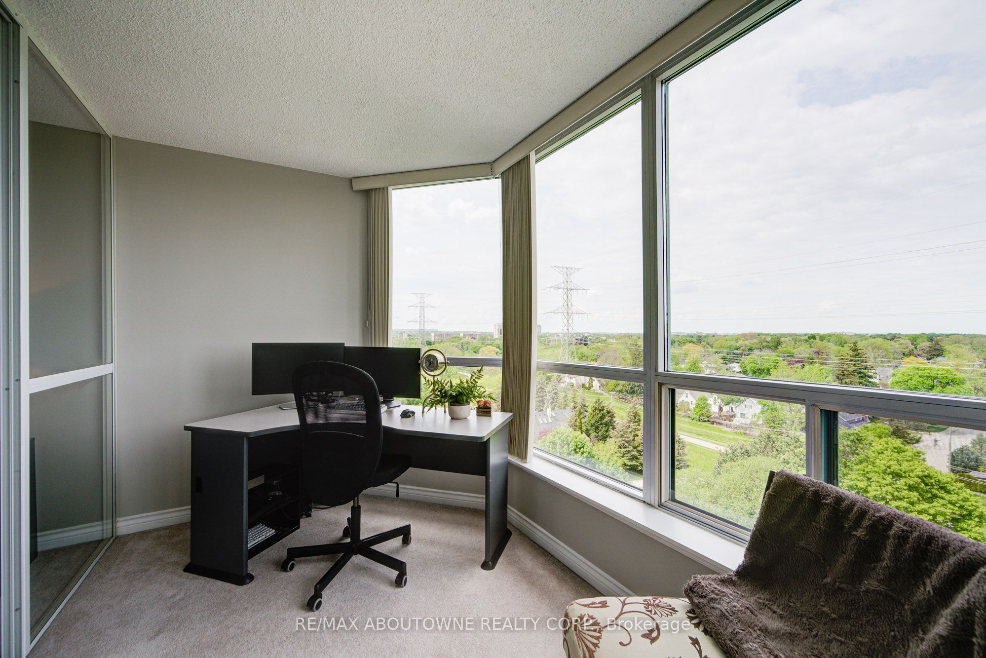 1276 Maple Crossing Boulevard, #1008