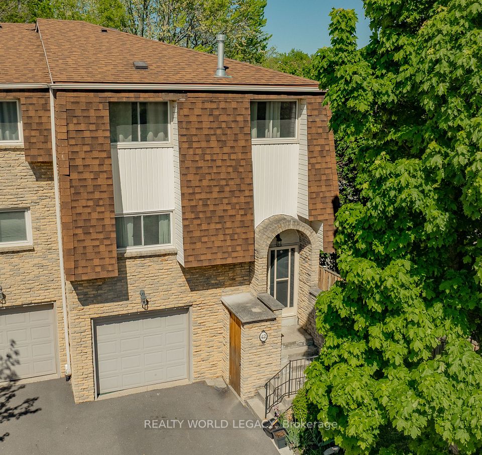 42 Melanie Crescent, Hamilton, ON L0R 2H0