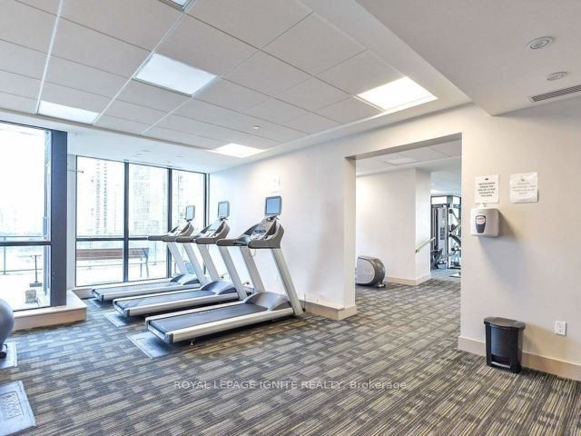 75 Eglinton Avenue W, #1107