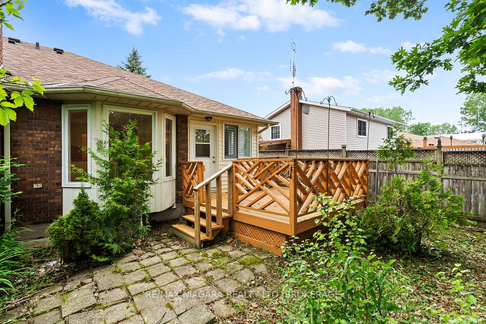 7534 Merritt