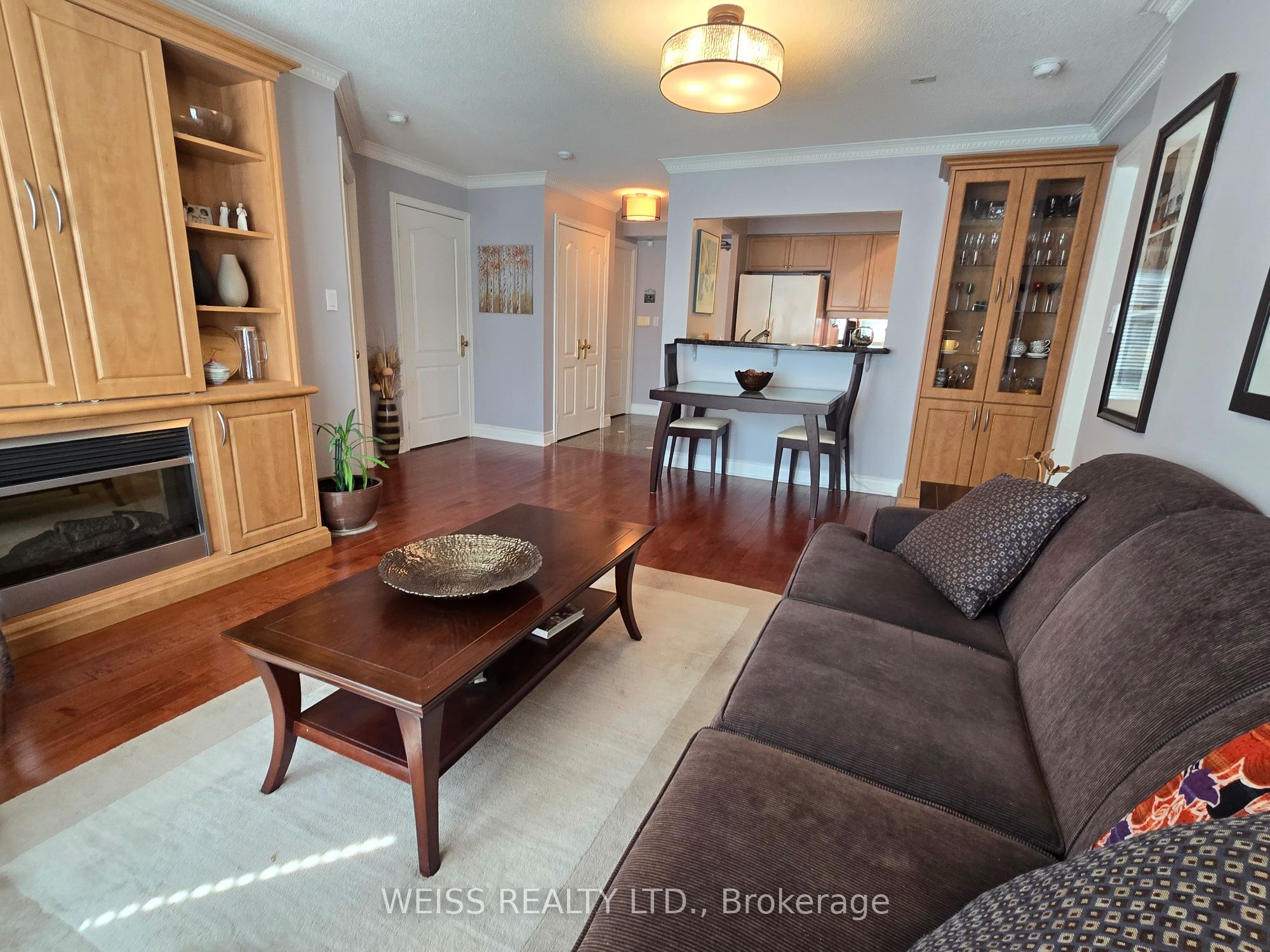 #404 - 800 Spadina Road, Toronto, ON M5P 3N2