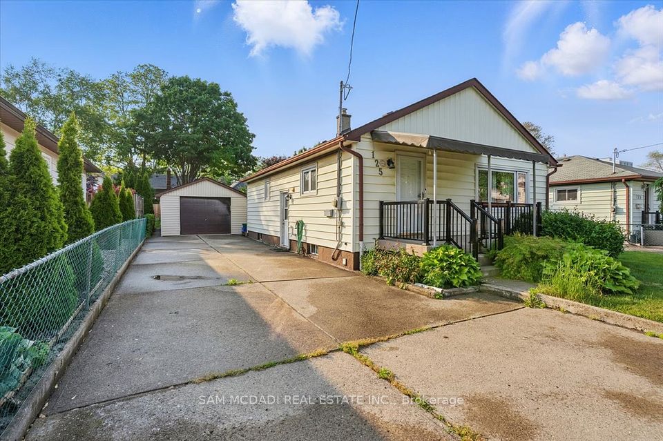 125 Inglewood Drive