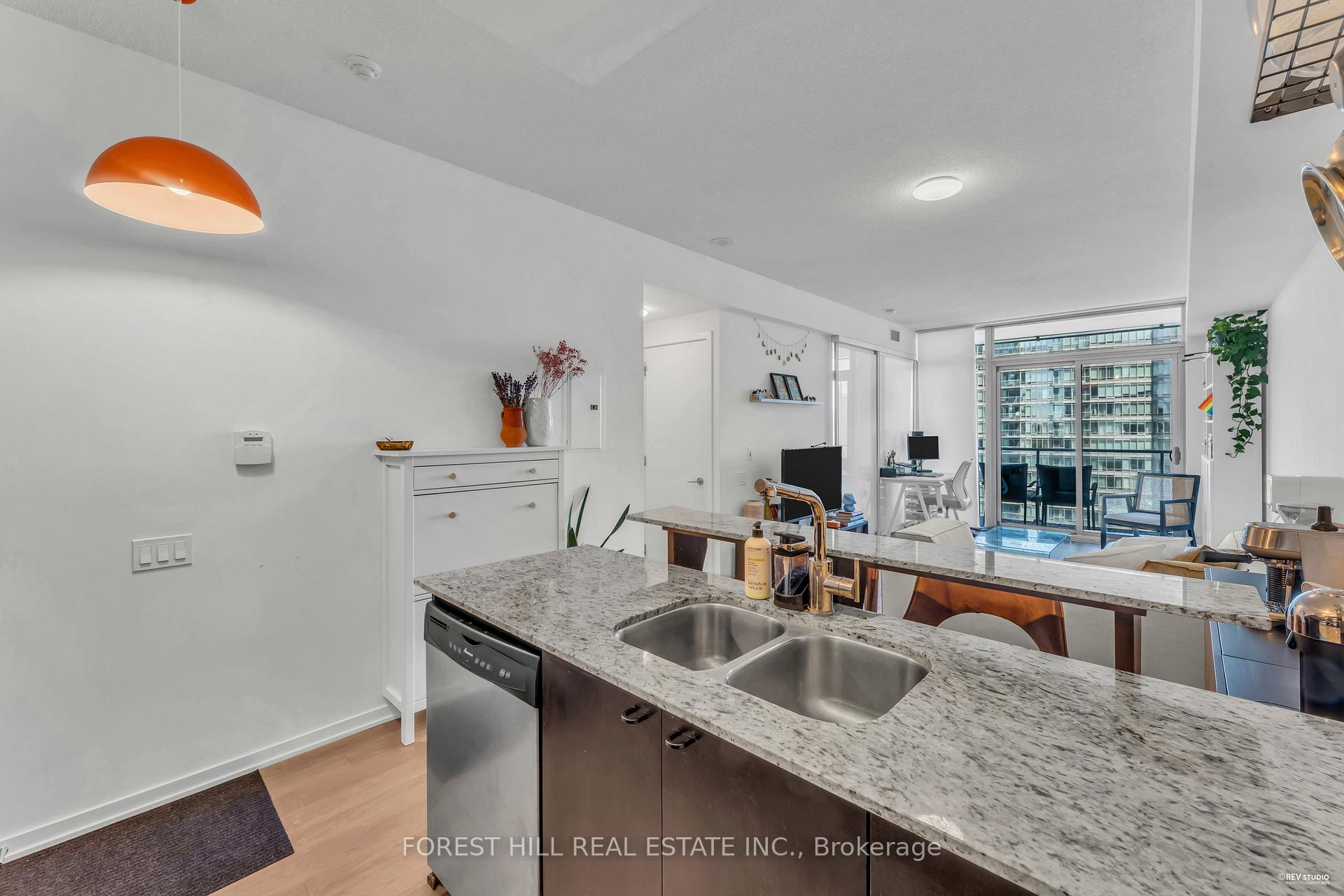 1 Bedroom Condo at 103 The Queensway, Toronto For sale