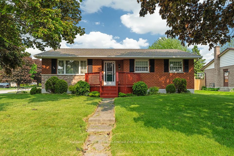 305 Warren