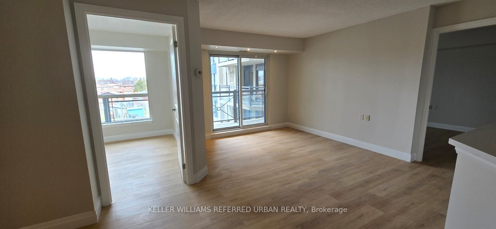 872 Sheppard Avenue W, #318