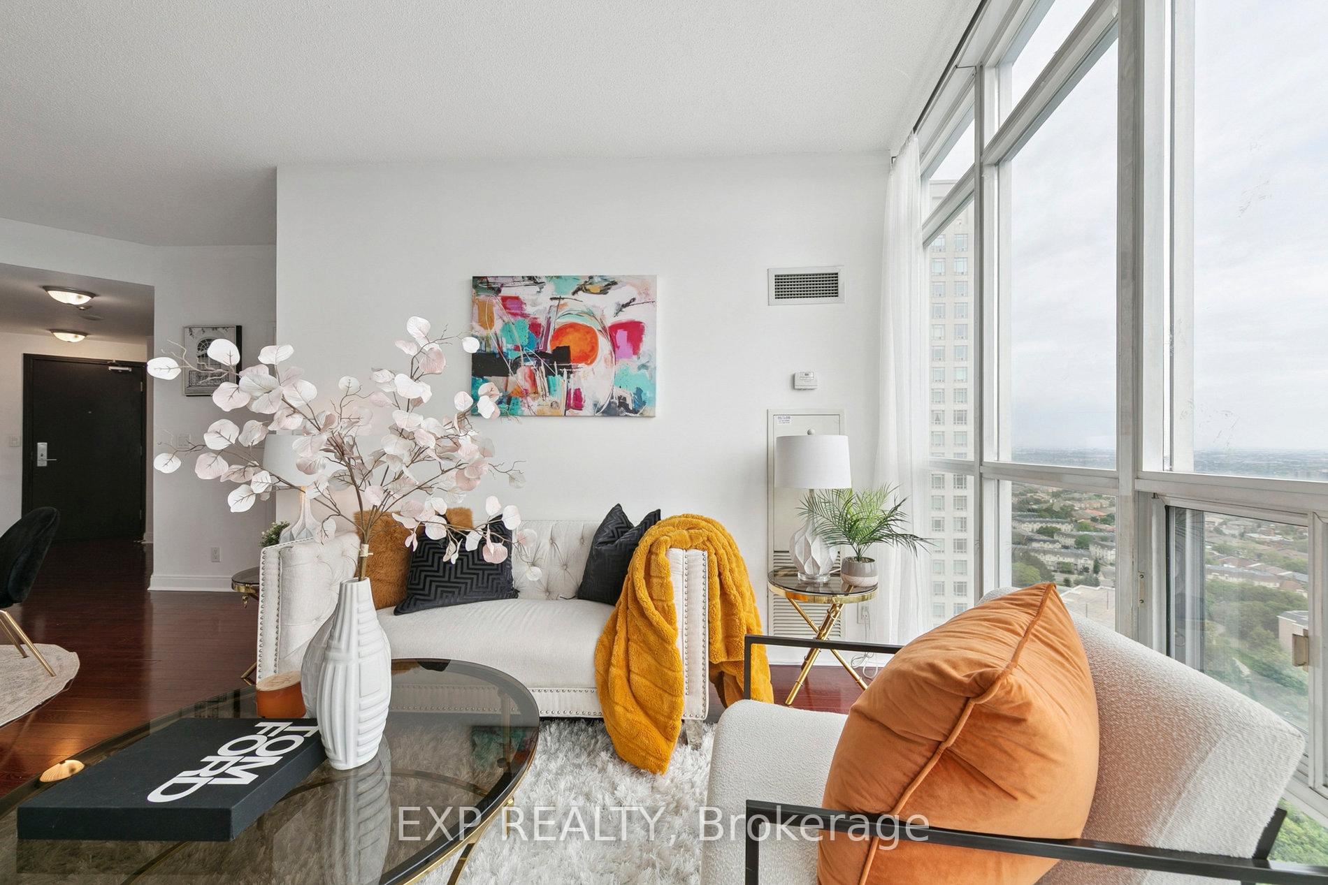 2 Bedrooms Condo at 70 Absolute, Mississauga For sale