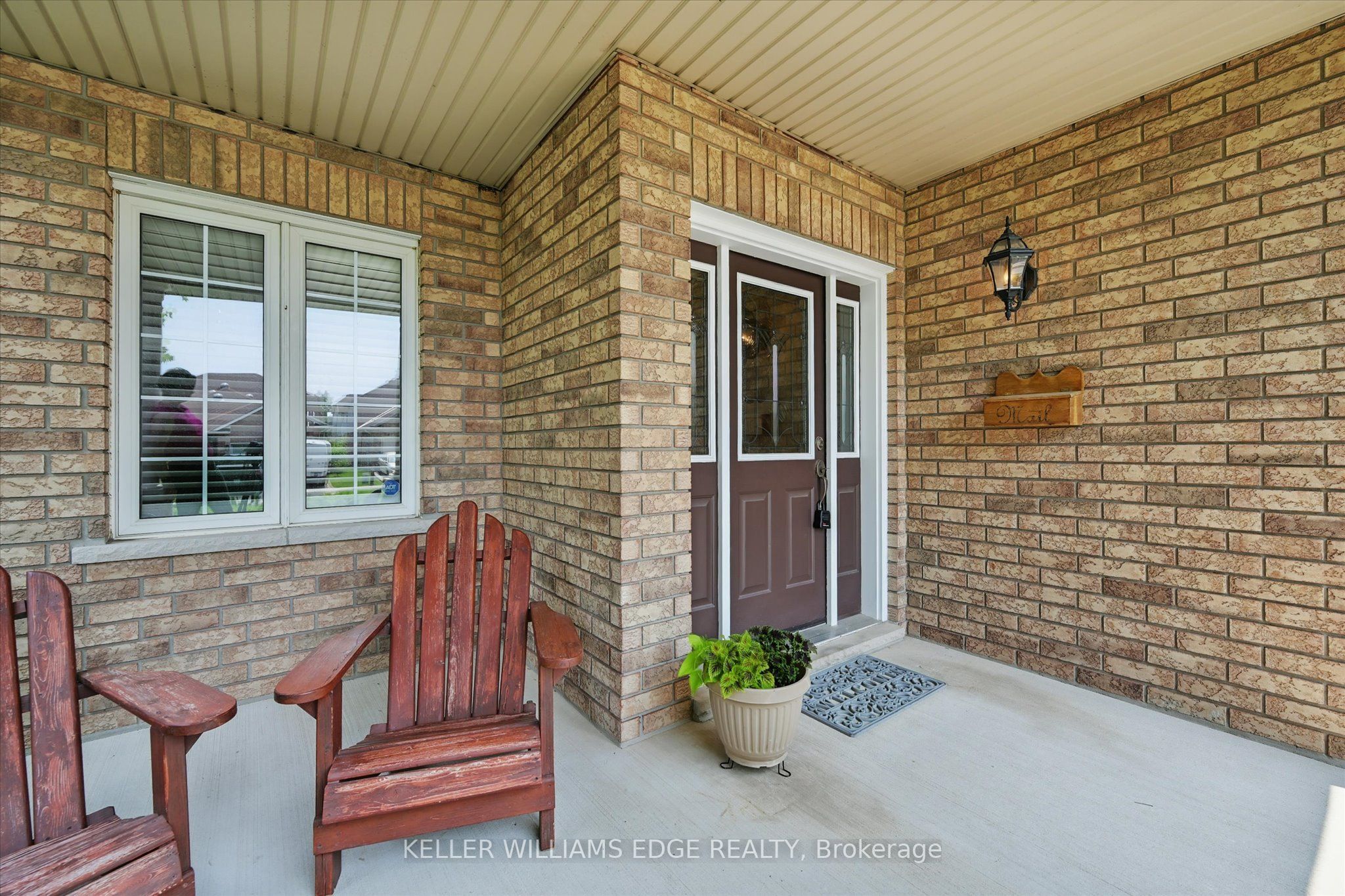 2939 Darien Road