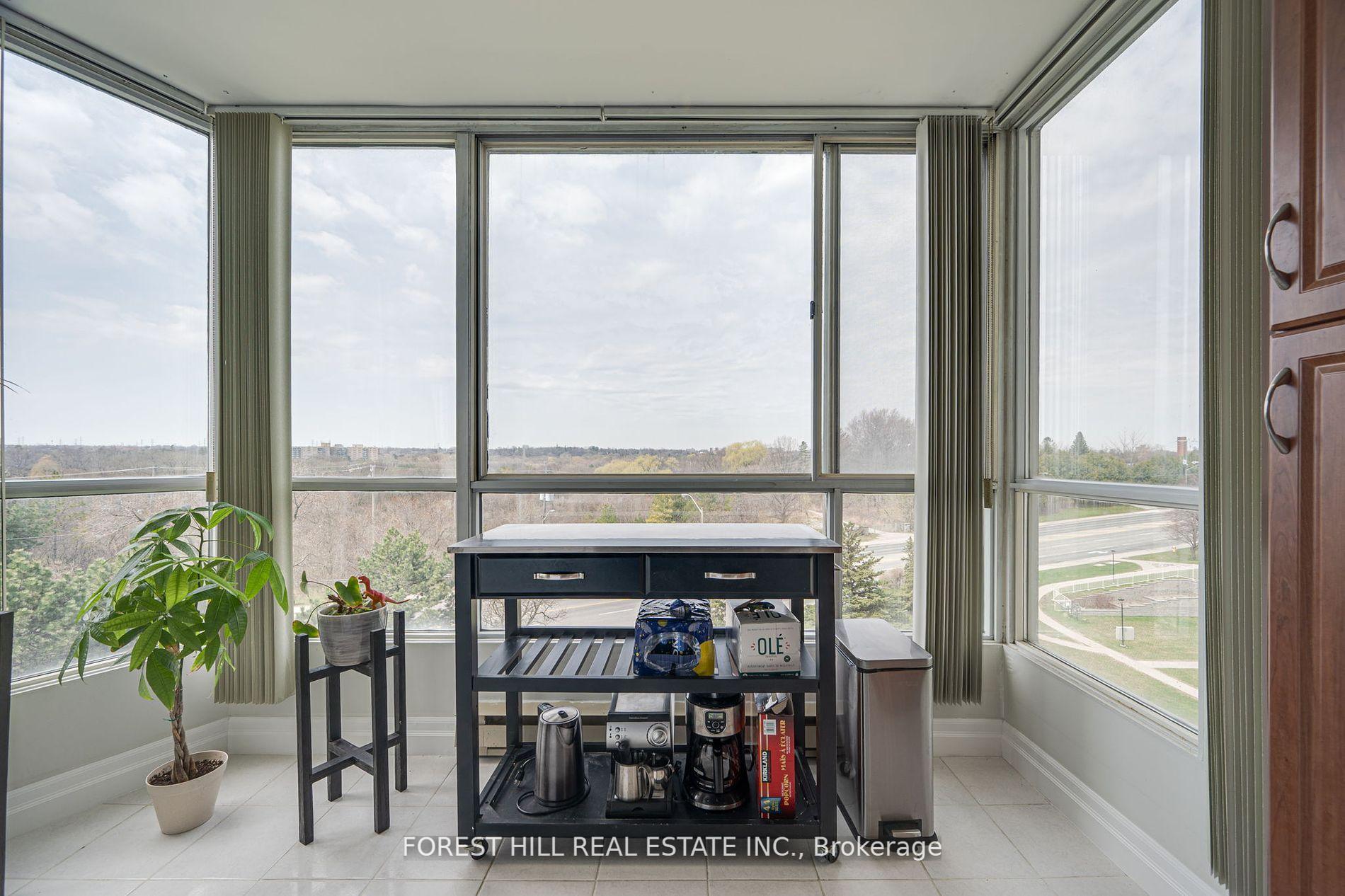 2 Bedrooms Condo at 3077 Weston, Toronto For sale