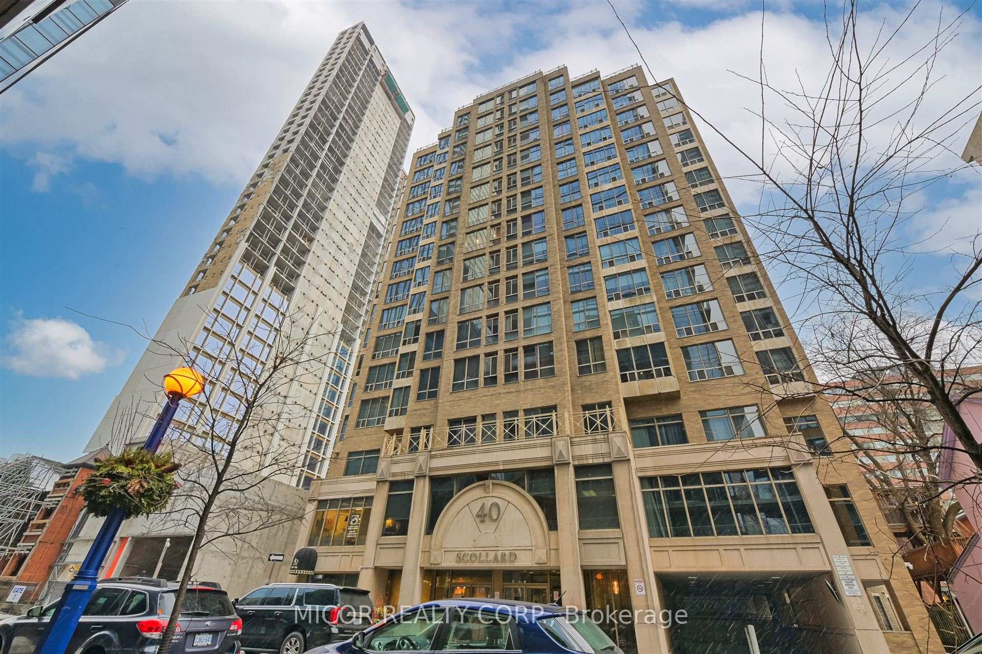 1 Bedroom Condo at 40 Scollard,  Toronto For sale