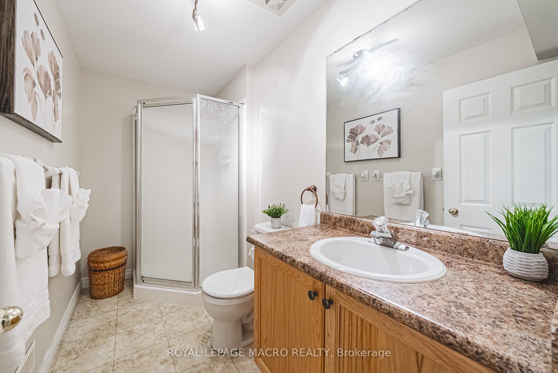 1 Bedroom Condo at 34 Southbrook, Hamilton For sale