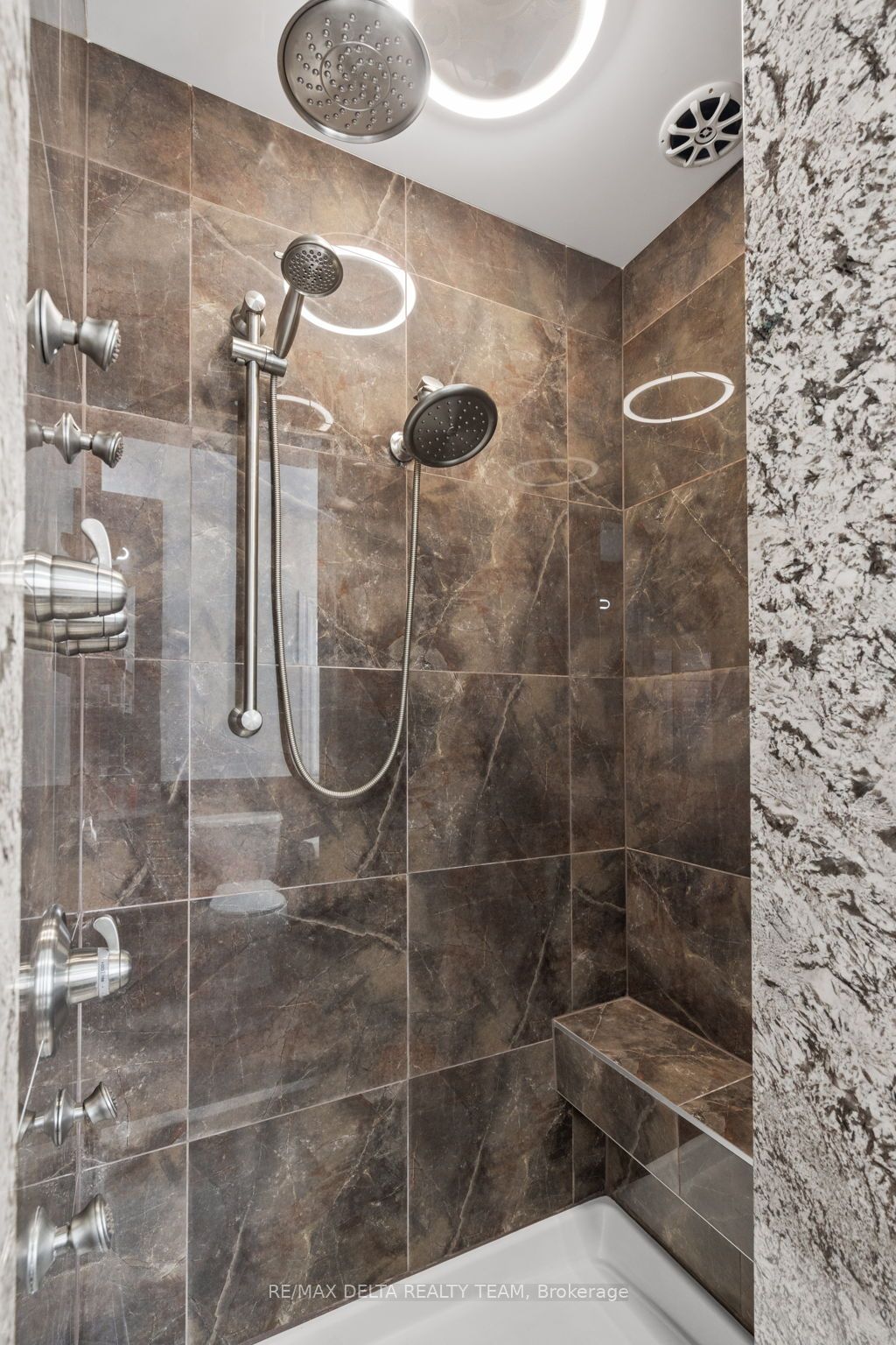 941 Scala Avenue, Orleans - Cumberland and Area 1119 - Notting Hill/Summerside