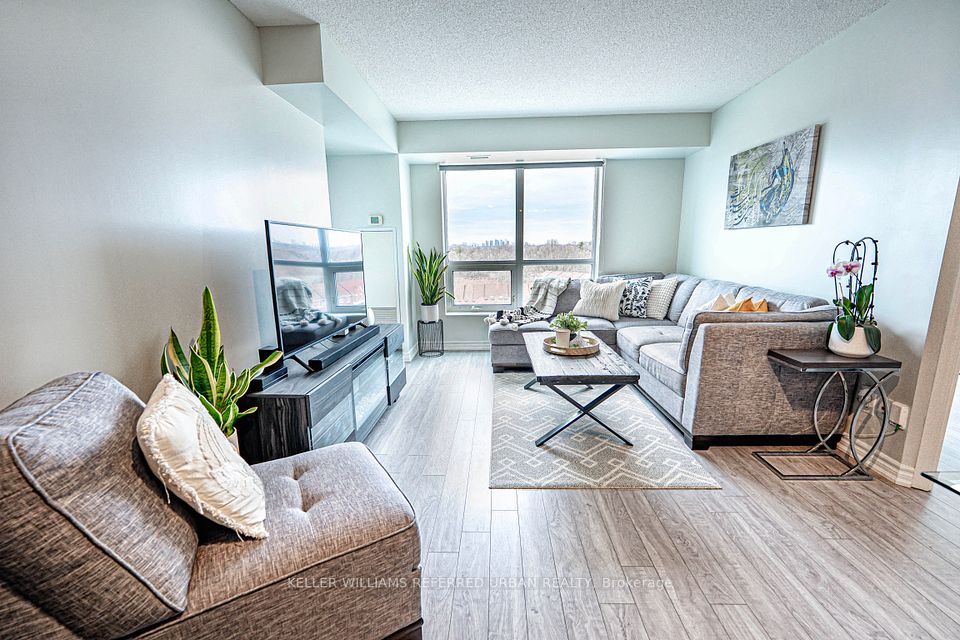 120 Dallimore Circle