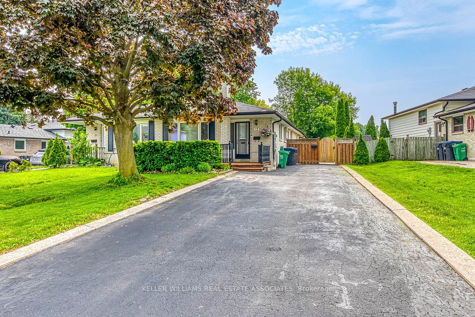 12 Gulliver Crescent, Brampton, ON L6S 1S9