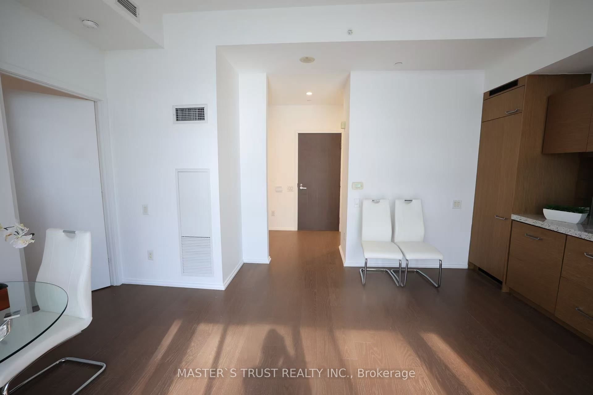 45 Charles Street E, #5111