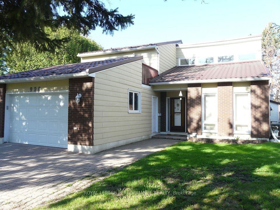 996 Laporte Street, BeaconHillNorthSouthandArea, ON K1J 7B4